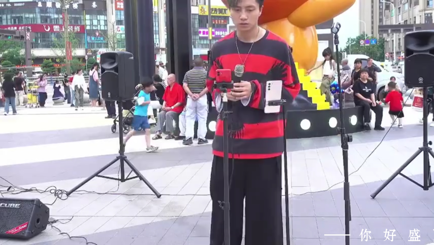 选手用实力征服观众，赢得喝彩