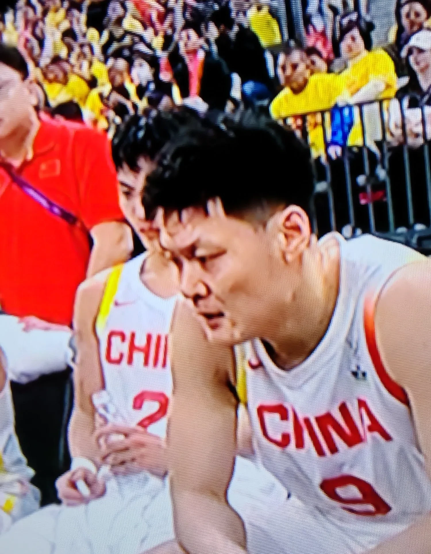 乐竞体育平台-中国篮球运动员在国际赛场上崭露头角