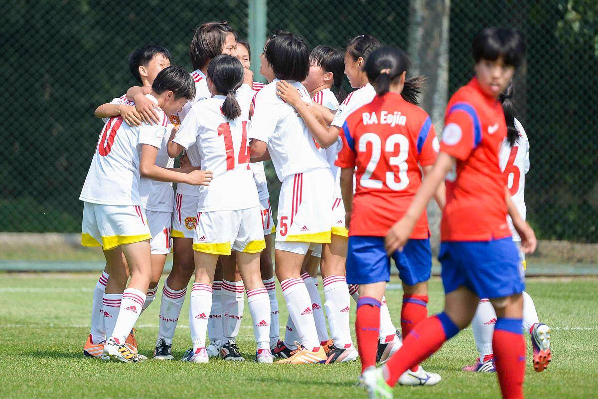 乐竞体育全站-墨西哥女足小组出线夺冠位